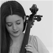 Laureata in violoncello e studentessa di didattica dello strumento e canto barocco in Conservatorio. Offro lezioni di musica, propedeutica musicale, violoncello, teoria-solfeggio e canto a bambini, ragazzi e adulti
